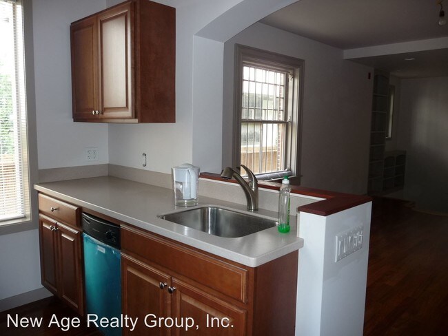 Foto del edificio - 412 N 33rd St