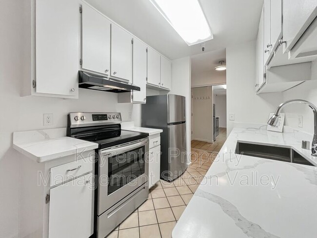 Photo - 400 Ortega Ave Apartment