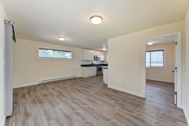 Foto del edificio - 3BR 2BA Spacious Unit in Federal Way