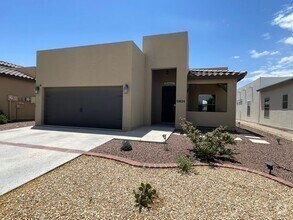 Building Photo - 13624 Beobridge Ave