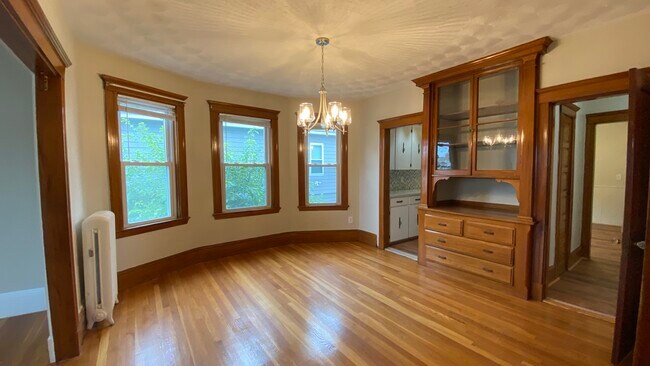 Diningroom - 36A Dearborn St