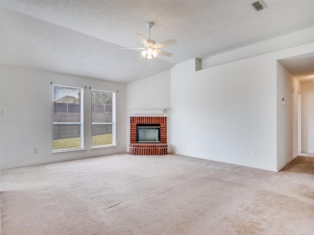 Building Photo - 10820 Edgewater Dr