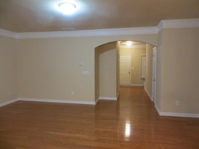 Building Photo - 2057 Meadow Peak Rd