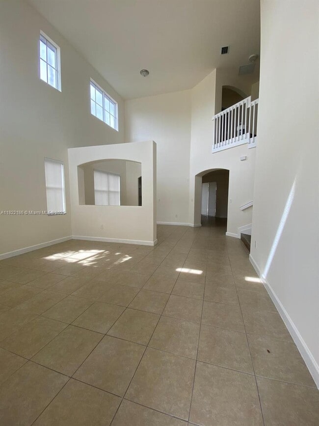 Building Photo - 15213 SW 118th Terrace
