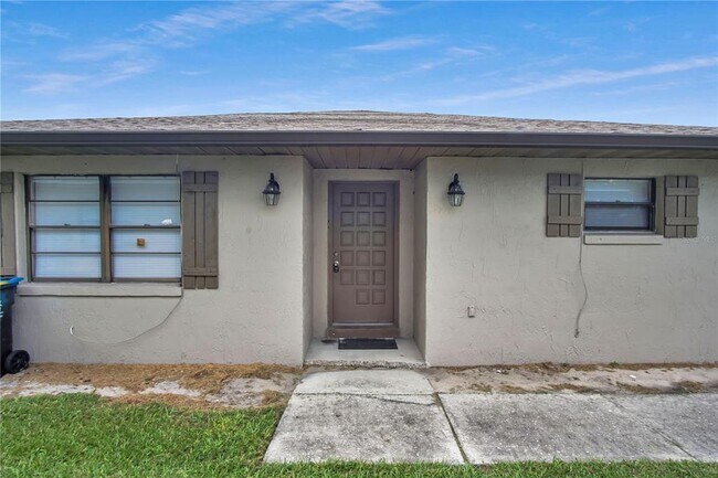 Building Photo - 5607 Struthers Ct