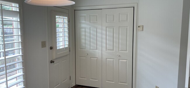 Building Photo - 1830 Young Farm Rd