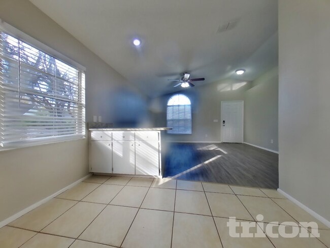 Foto del edificio - 1289 Cleveland Ave