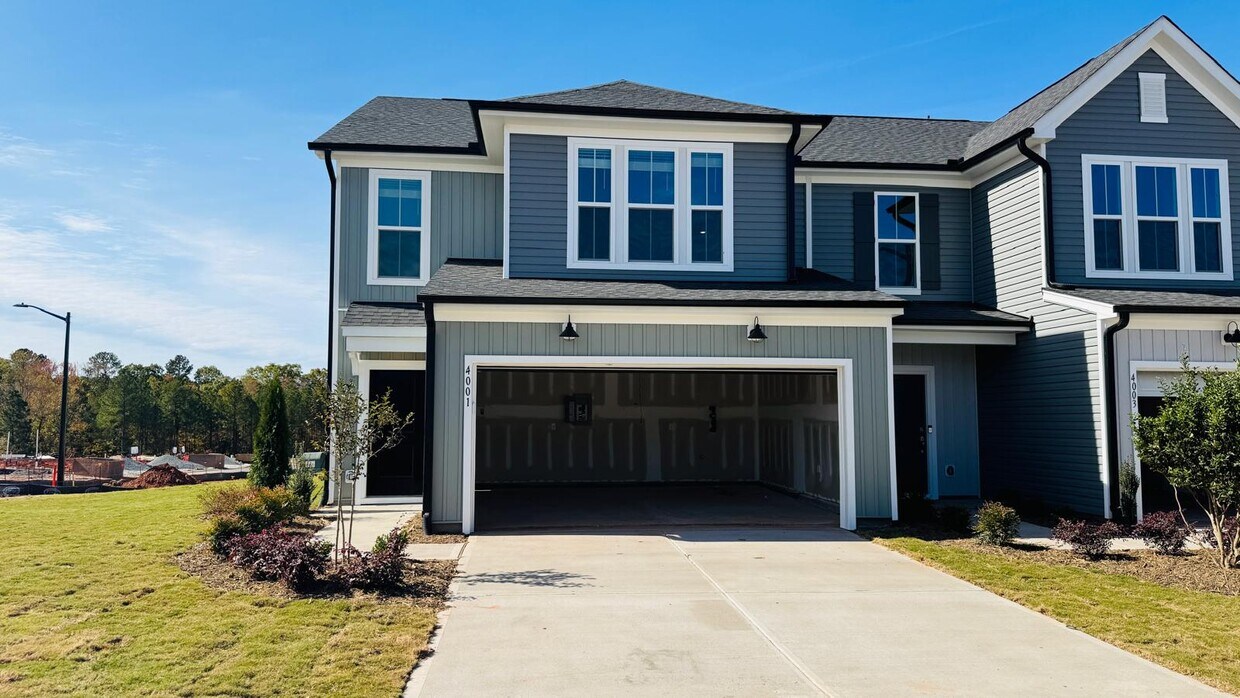 Foto principal - 4001 Kidd Pl