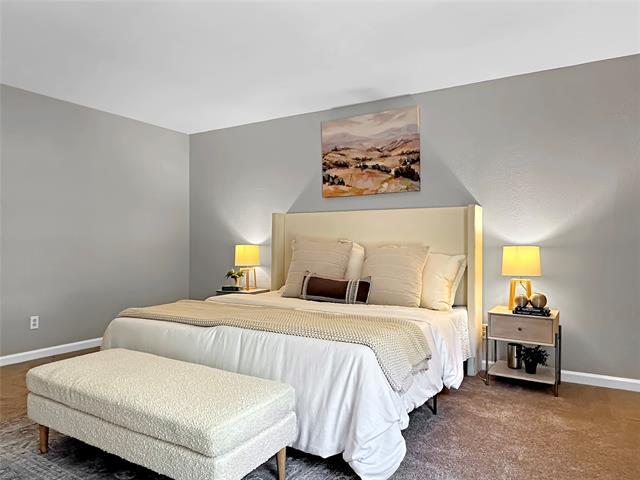 Building Photo - 4421 Mayflower Dr