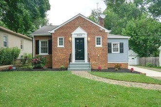 Indian Spring Manor Apartments for Rent with a Garage - Silver Spring