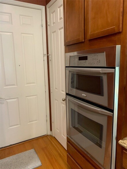 Foto del edificio - 2105 Lucerne Cove