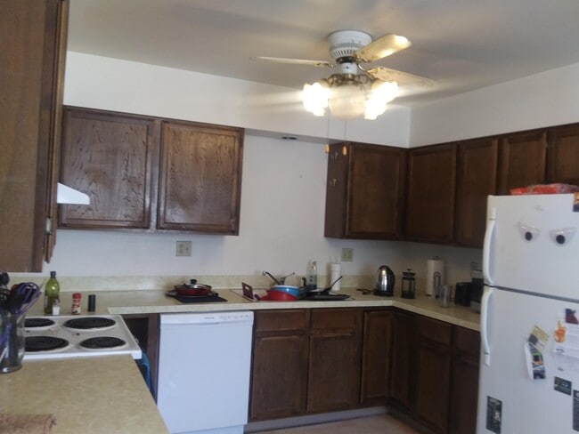 Foto del edificio - 1519 Glen Haven Dr