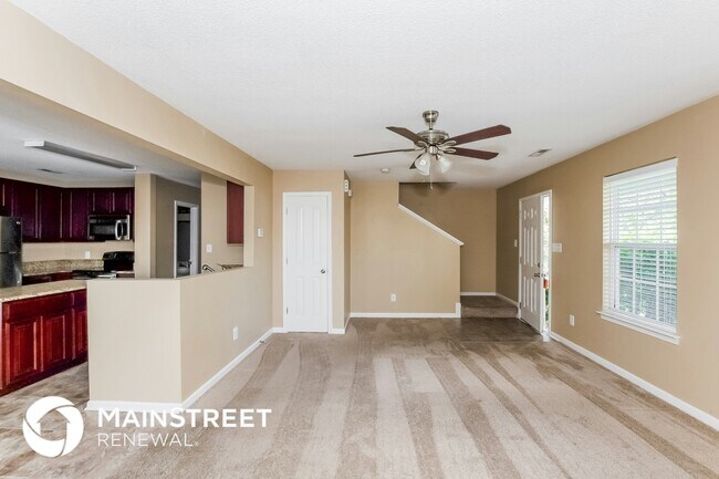 Building Photo - 9818 Aviary Hill Way