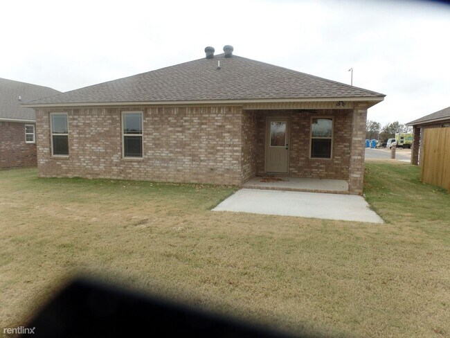 Foto del edificio - 3 br, 2 bath House - 324 Colchester