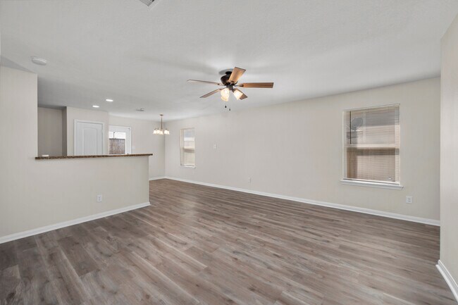 Building Photo - 5834 Golden Cove Rd
