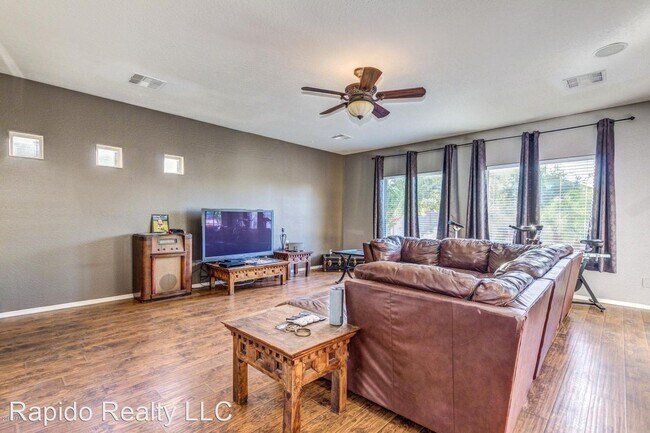 Foto del edificio - 4 br, 3.5 bath House - 25514 n 54th ln