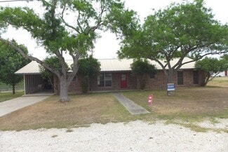 Building Photo - 25 Hwy 87