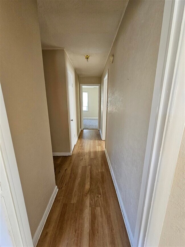Foto del edificio - 2321 NW Denver Ave