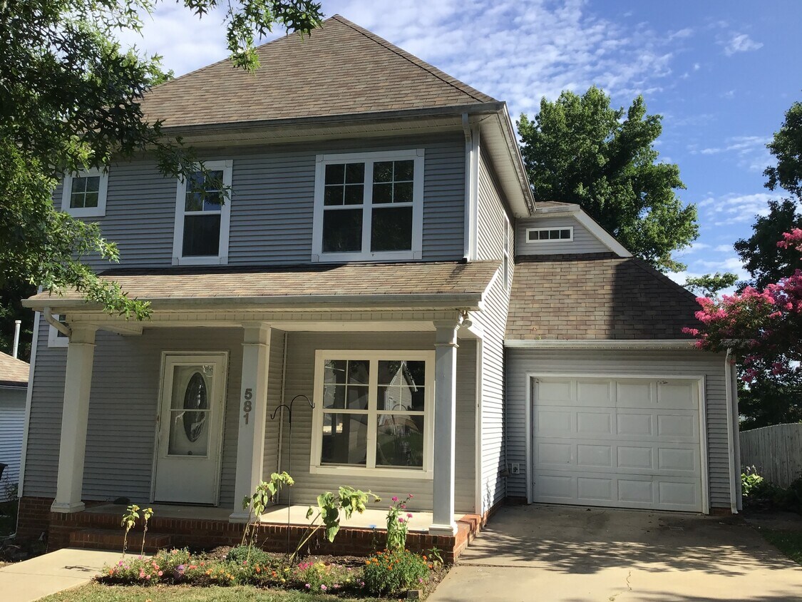 581 Lakeside Valley Drive House Rental in WinstonSalem, NC