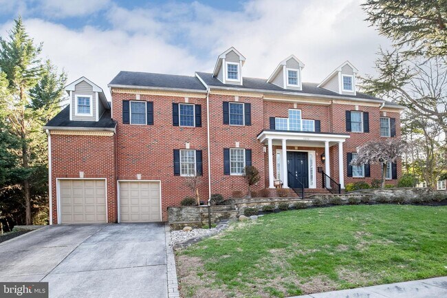 Building Photo - 1032 Greenmount Rd
