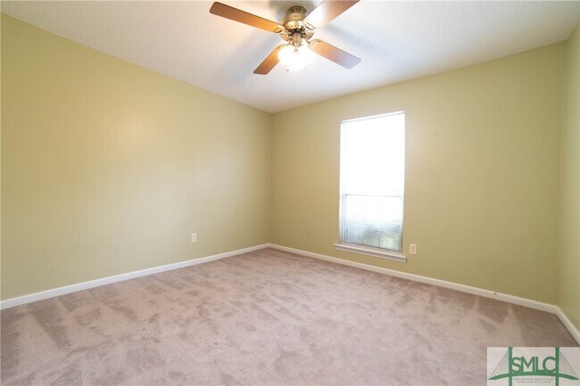 Foto del edificio - 2104 Walberg Dr