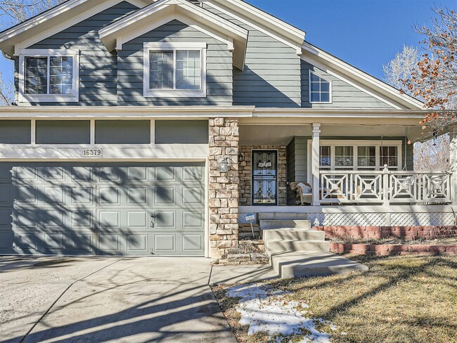 Foto del edificio - 16379 Stone Ledge Dr