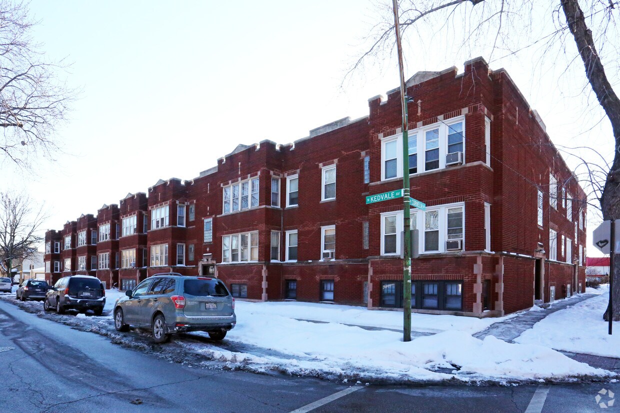 Primary Photo - 3450-3470 N Kedvale Ave