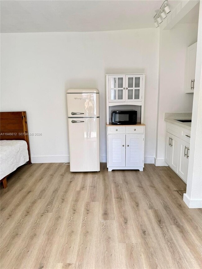 Foto del edificio - 541 E 38th St