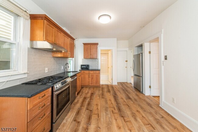 Foto del edificio - 72 N Willow St