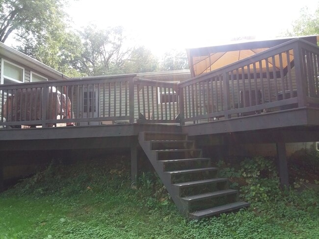 Building Photo - 309 Camp Ground Rd