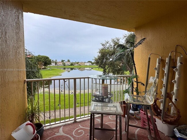 Foto del edificio - 21100 SW 87th Ave