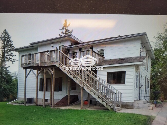 Building Photo - 306 State Ave