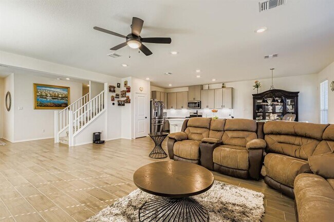 Building Photo - 3927 La Contenta Ln