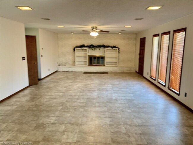 Foto del edificio - 109 Witteville Rd