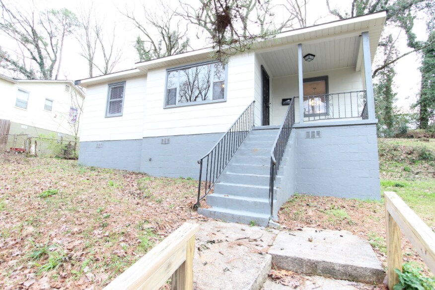 Foto principal - 816 Vanderbilt St