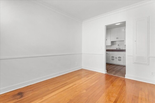 Foto del edificio - Remodeled 2-Bedroom Apartment Near UCLA wi...