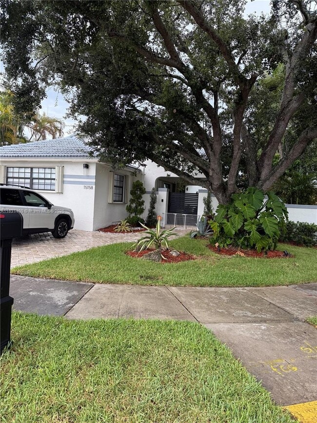 Foto del edificio - 15158 NW 89th Ave