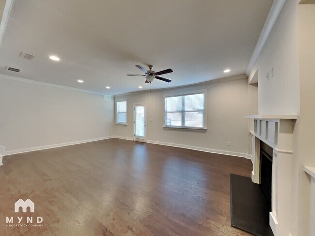 Building Photo - 3150 McMurtry St