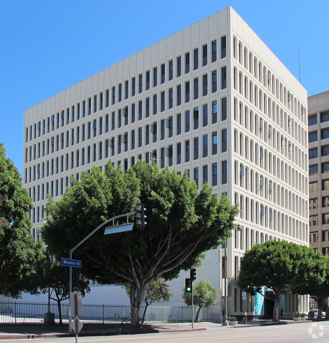 Building Photo - Westmore Apt