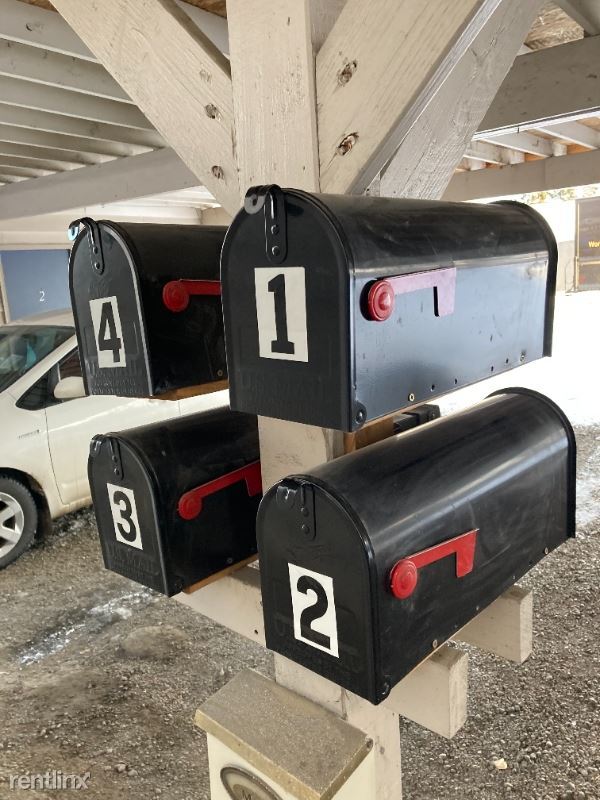 Foto del edificio - 4424 Campus St