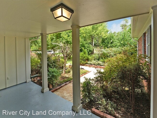 Building Photo - 5 br, 2.5 bath House - 7227 Poplar Pike