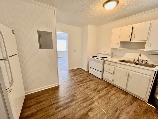 Building Photo - Lawn Care Included in Jville City Limits!