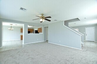 Building Photo - 102 Blanco Woods Blvd