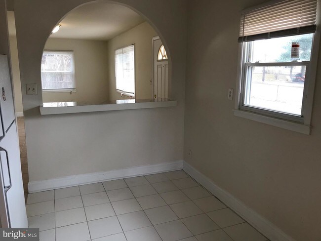 Building Photo - 9108 Yorkshire Ln