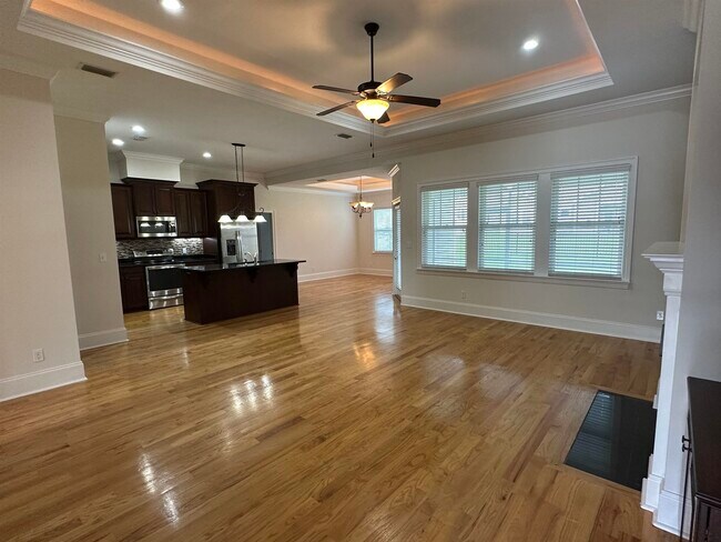 Foto del edificio - 2516 Goldenrod Wy