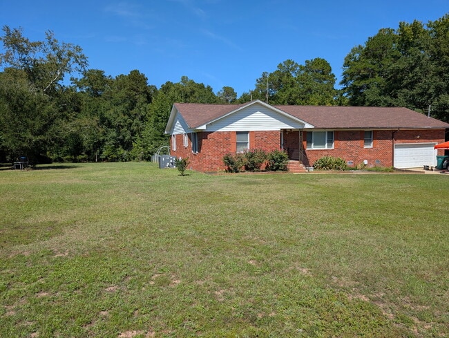 Building Photo - 5335 Longbranch Dr