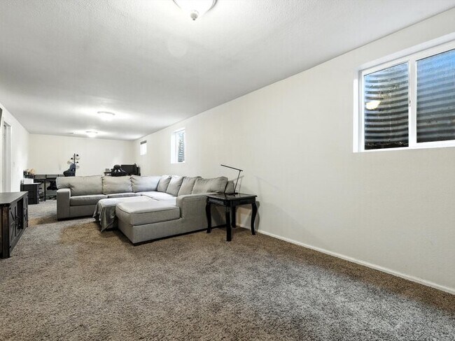 Foto del edificio - 4750 Wilde Dr