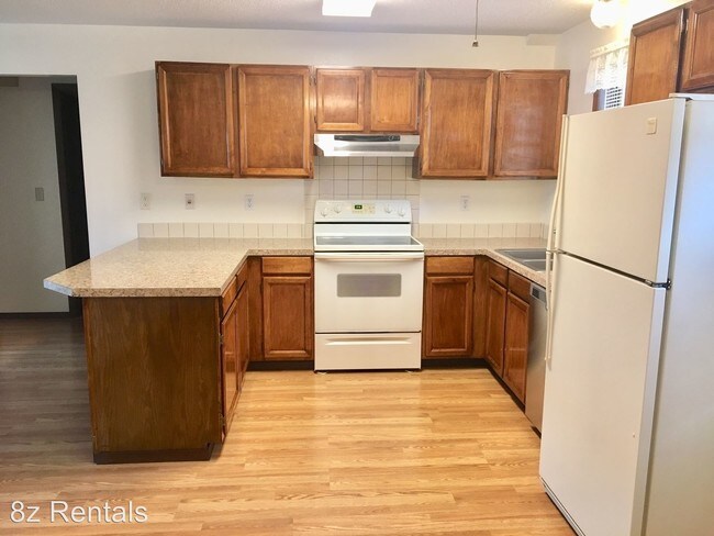Building Photo - 2 br, 1 bath House - 4938 Basswood Drive