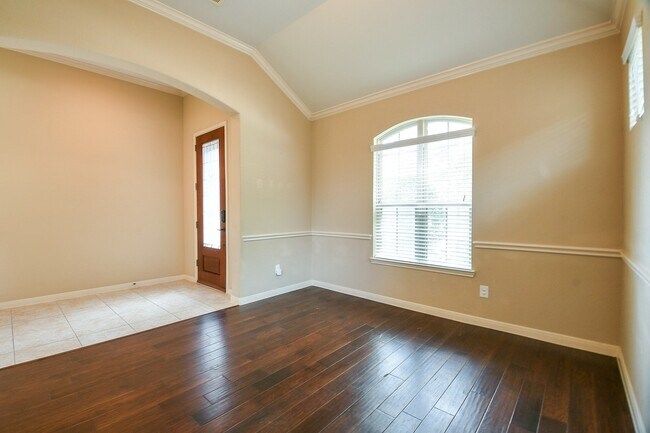 Foto del edificio - 1619 Ralston Branch Way