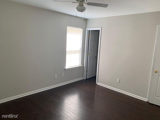Building Photo - 4 br, 2 bath House - 228 Pangle Dr 1 Unit 1